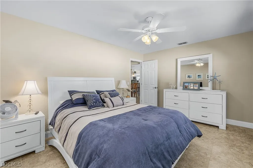 619 SE 30th Street Cape Coral FL 33904