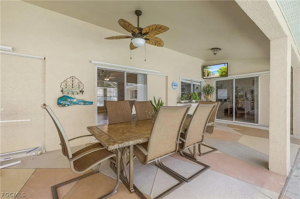 619 SE 30th Street Cape Coral FL 33904
