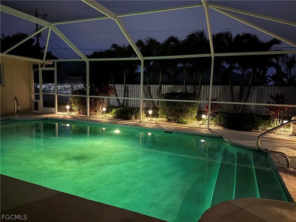 619 SE 30th Street Cape Coral FL 33904
