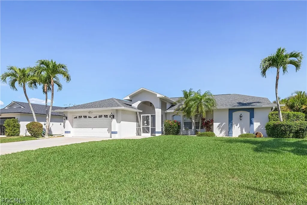 619 SE 30th Street Cape Coral FL 33904