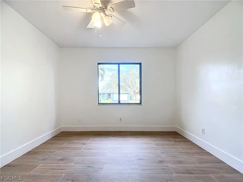 88 Erie Drive Naples FL 34110
