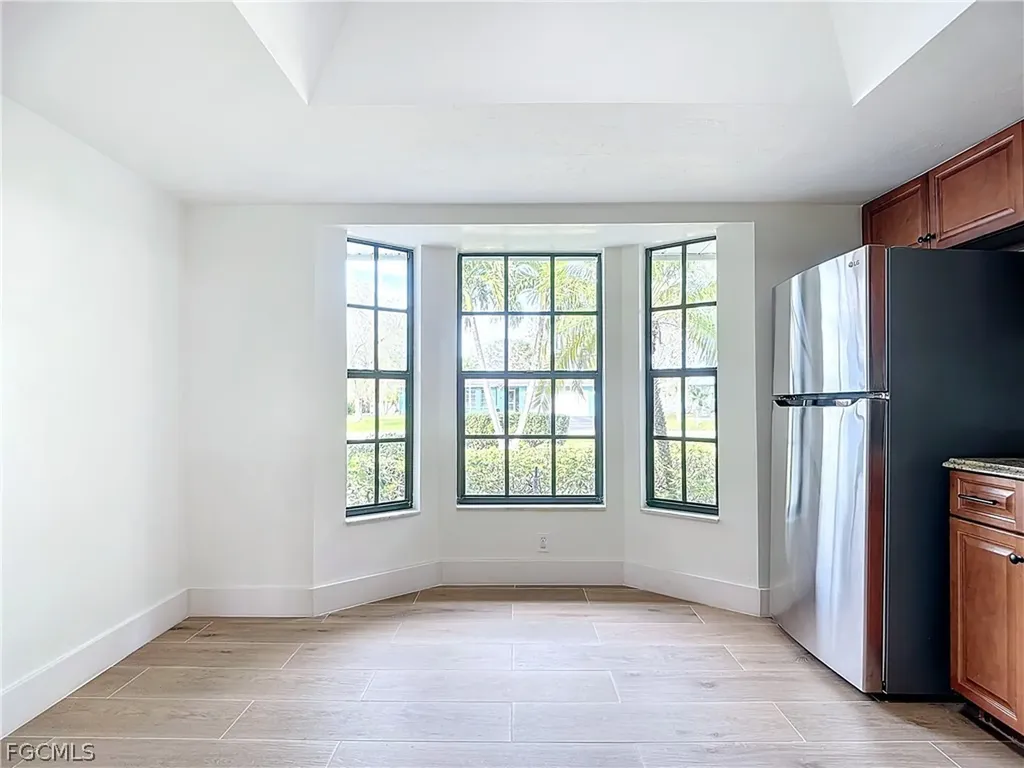 88 Erie Drive Naples FL 34110