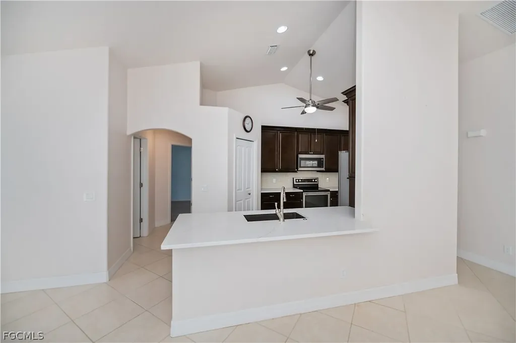 4607 SW 14th Avenue Cape Coral FL 33914