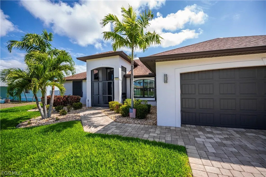 4607 SW 14th Avenue Cape Coral FL 33914