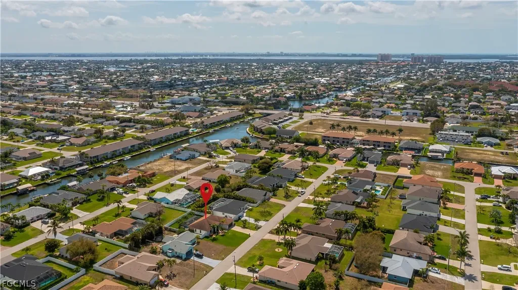 4607 SW 14th Avenue Cape Coral FL 33914