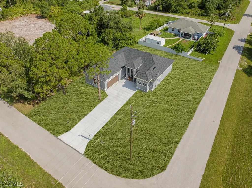 3200 44th Street W Lehigh Acres FL 33971