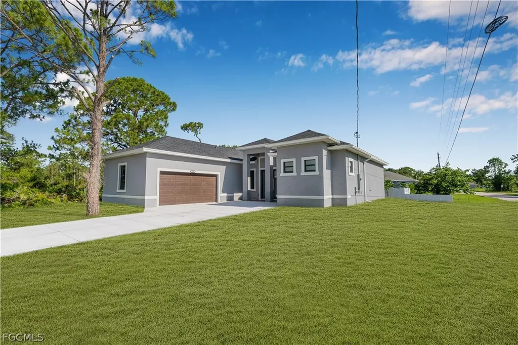 3200 44th Street W Lehigh Acres FL 33971