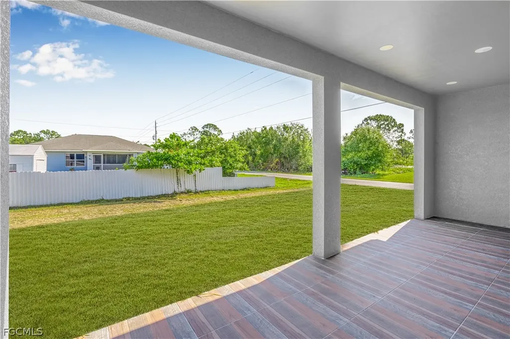 3200 44th Street W Lehigh Acres FL 33971