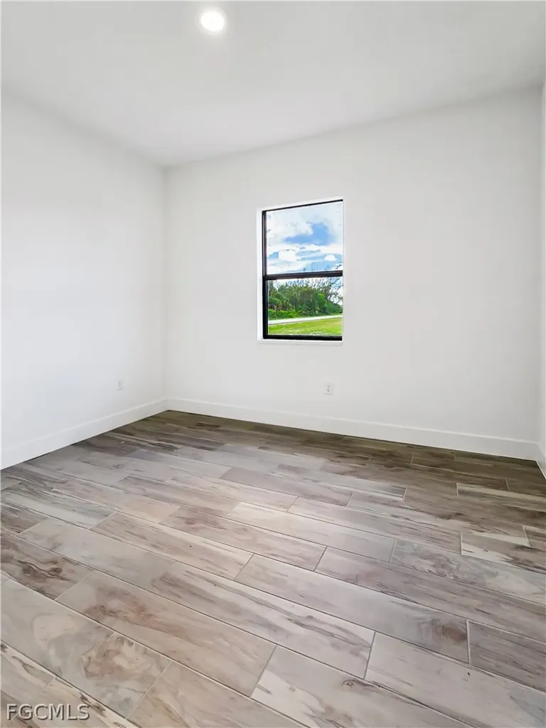4113 Kismet Parkway W Cape Coral FL 33993