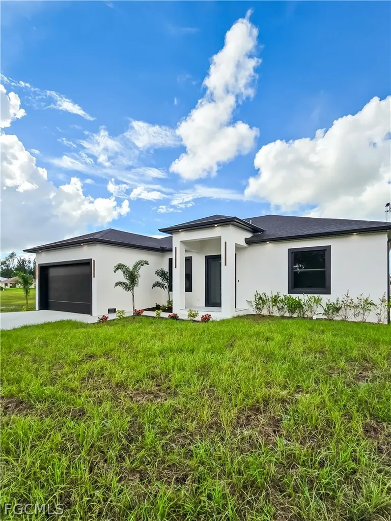 4113 Kismet Parkway W Cape Coral FL 33993