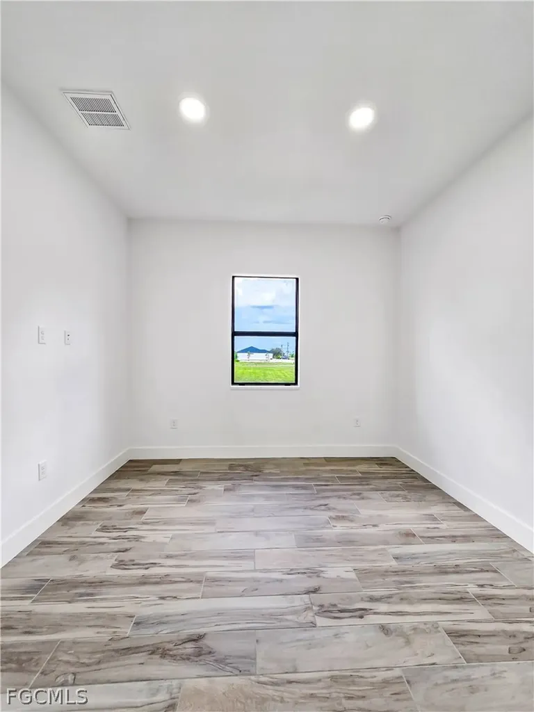 4113 Kismet Parkway W Cape Coral FL 33993