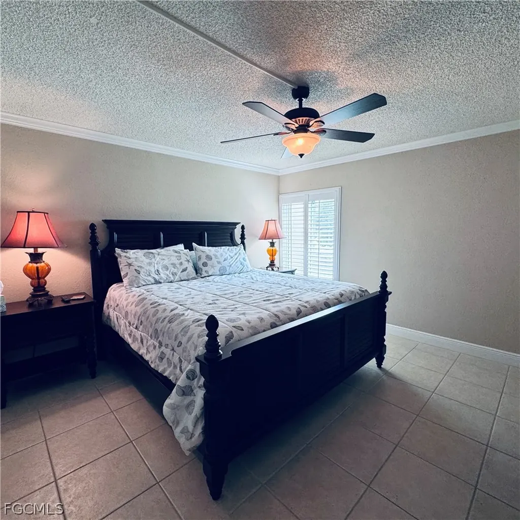 2264 Winkler Avenue Fort Myers FL 33901