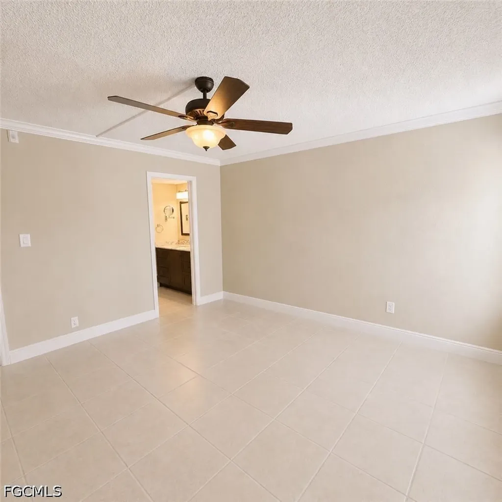 2264 Winkler Avenue Fort Myers FL 33901