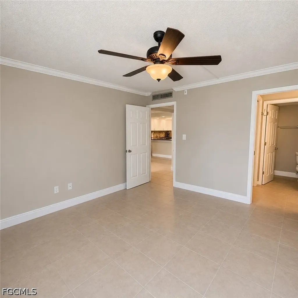 2264 Winkler Avenue Fort Myers FL 33901