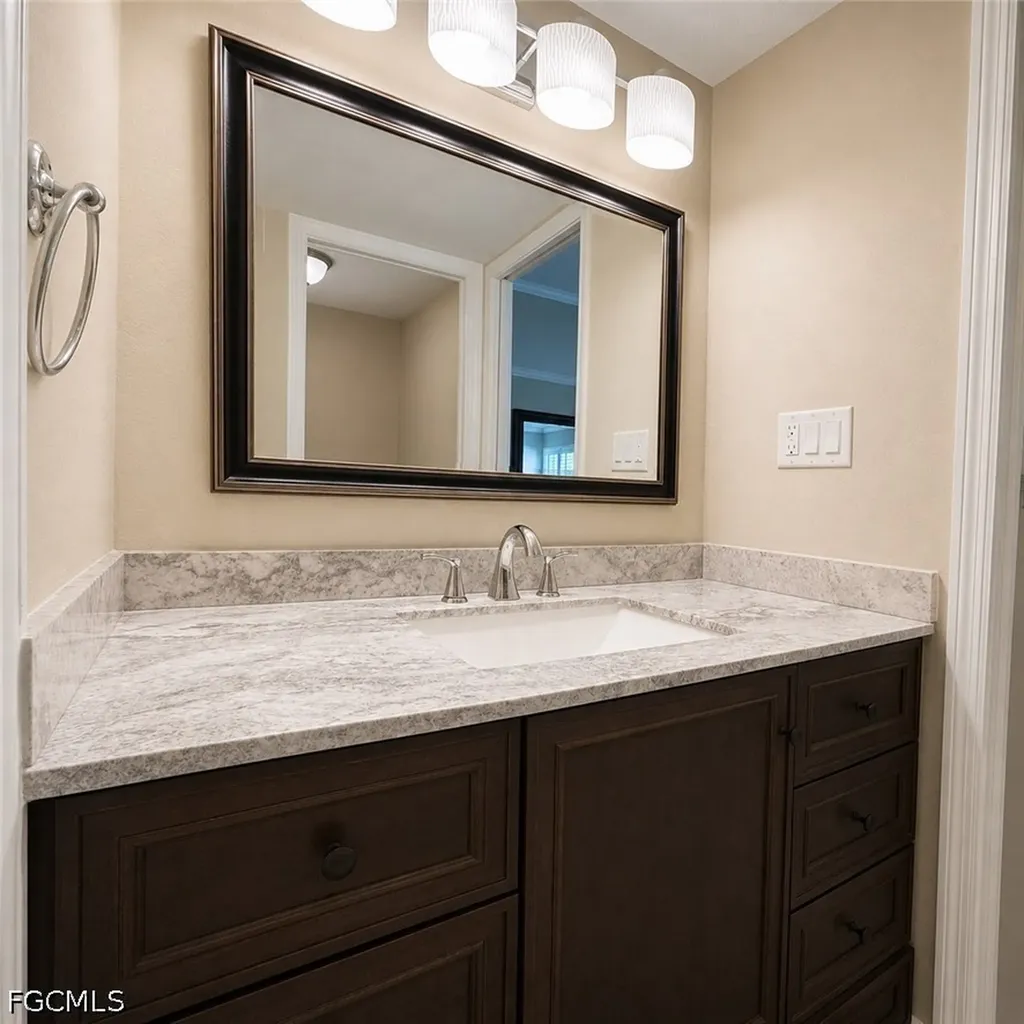 2264 Winkler Avenue Fort Myers FL 33901