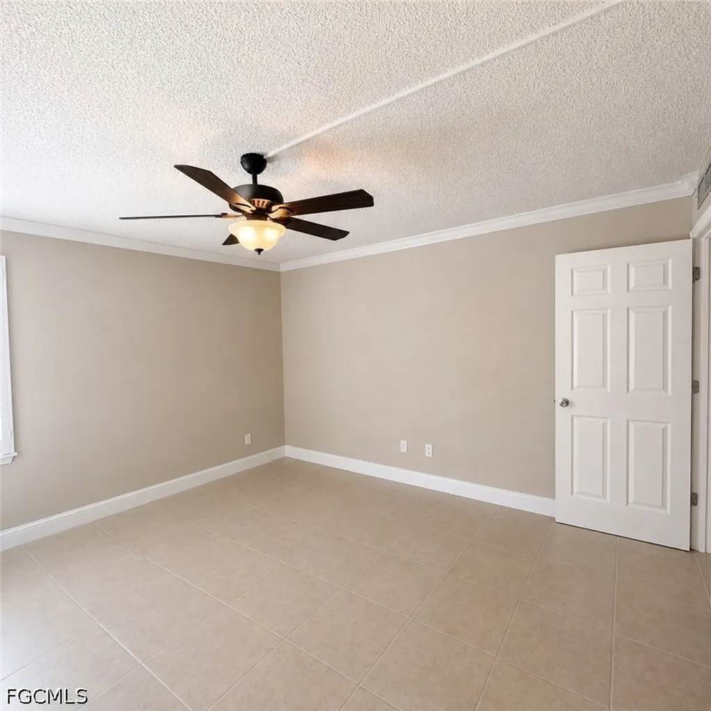 2264 Winkler Avenue Fort Myers FL 33901