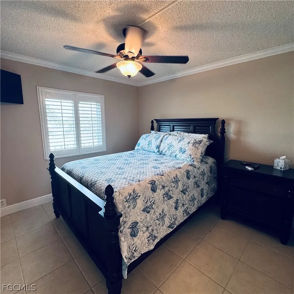 2264 Winkler Avenue Fort Myers FL 33901