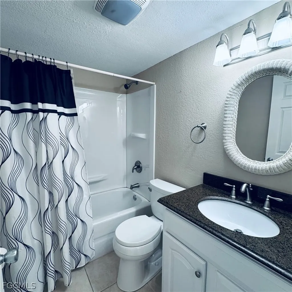 2264 Winkler Avenue Fort Myers FL 33901