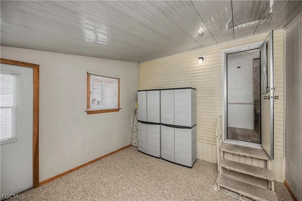 51 La Fonda Lane North Fort Myers FL 33903