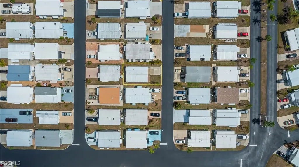 51 La Fonda Lane North Fort Myers FL 33903