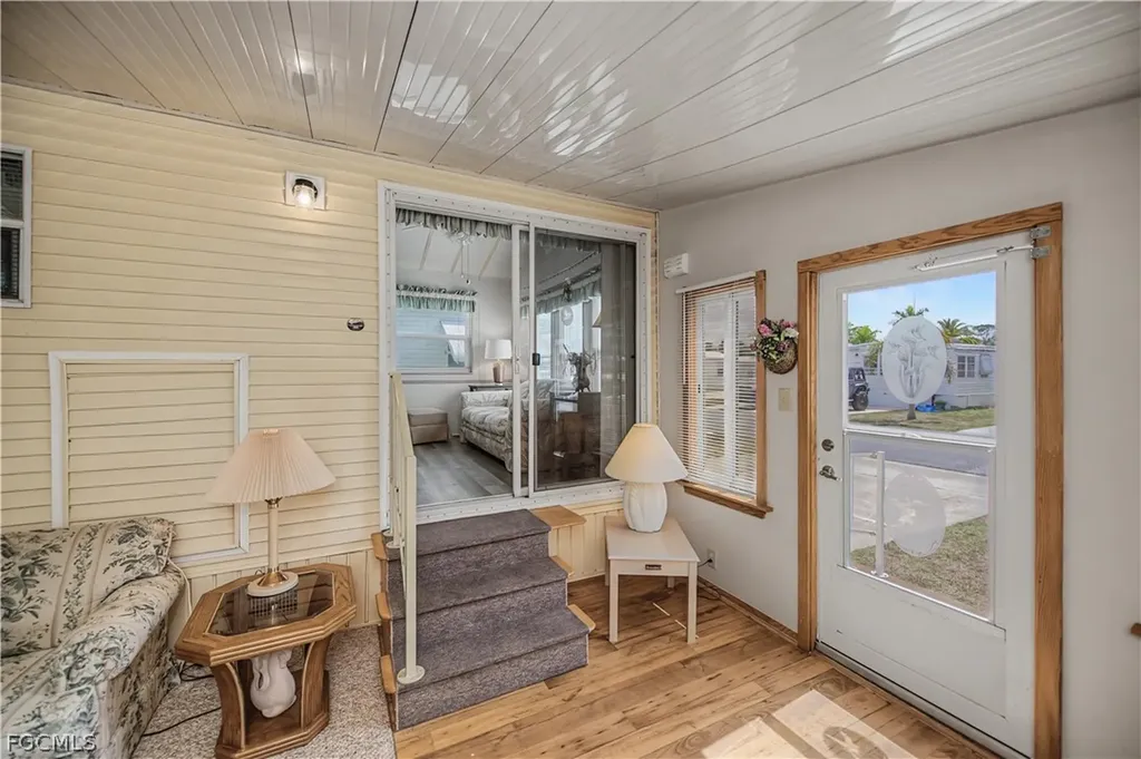 51 La Fonda Lane North Fort Myers FL 33903