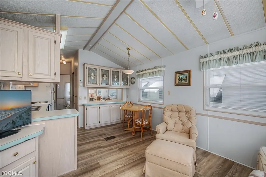 51 La Fonda Lane North Fort Myers FL 33903