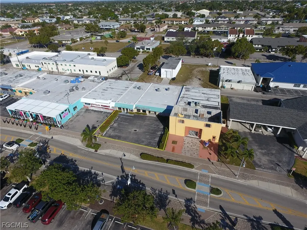 1309-B SE 47th Terrace Cape Coral FL 33904