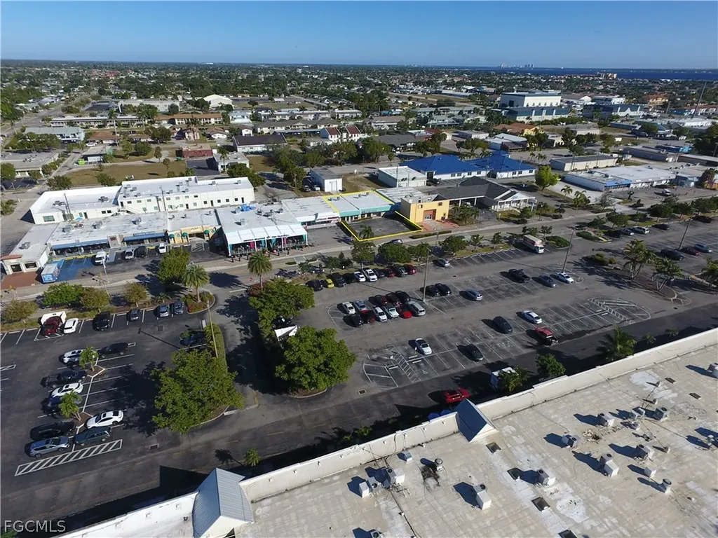 1309-B SE 47th Terrace Cape Coral FL 33904