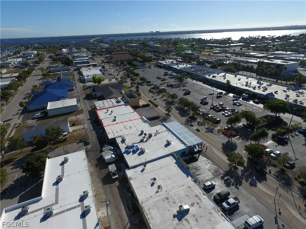 1309-B SE 47th Terrace Cape Coral FL 33904