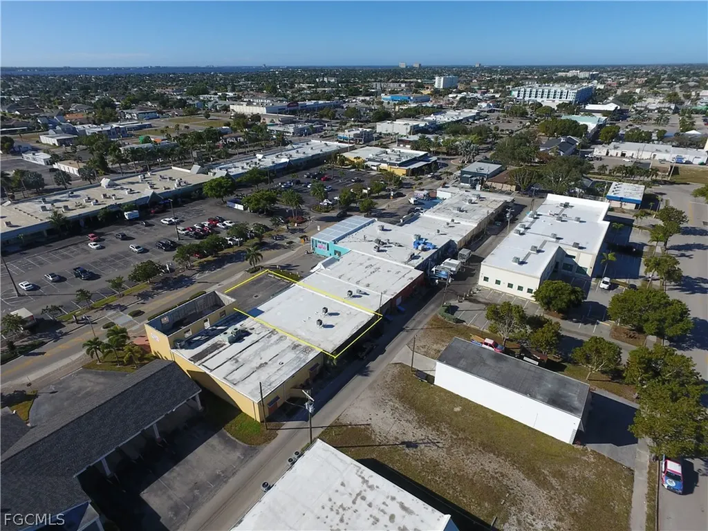 1309-B SE 47th Terrace Cape Coral FL 33904