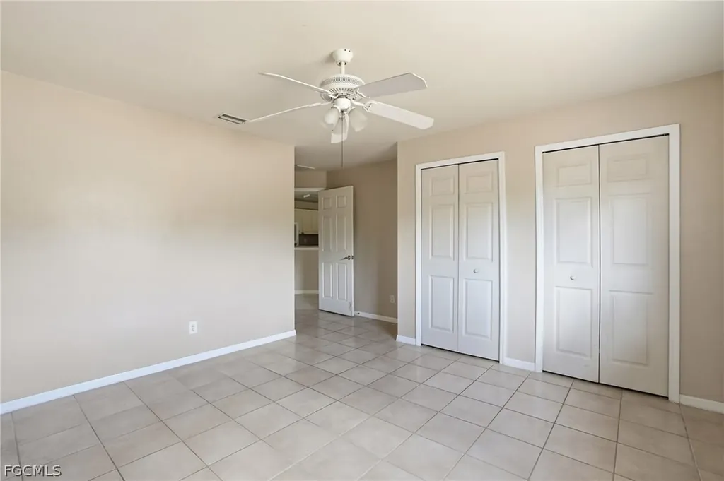 5234/5234 30th Street SW Lehigh Acres FL 33973