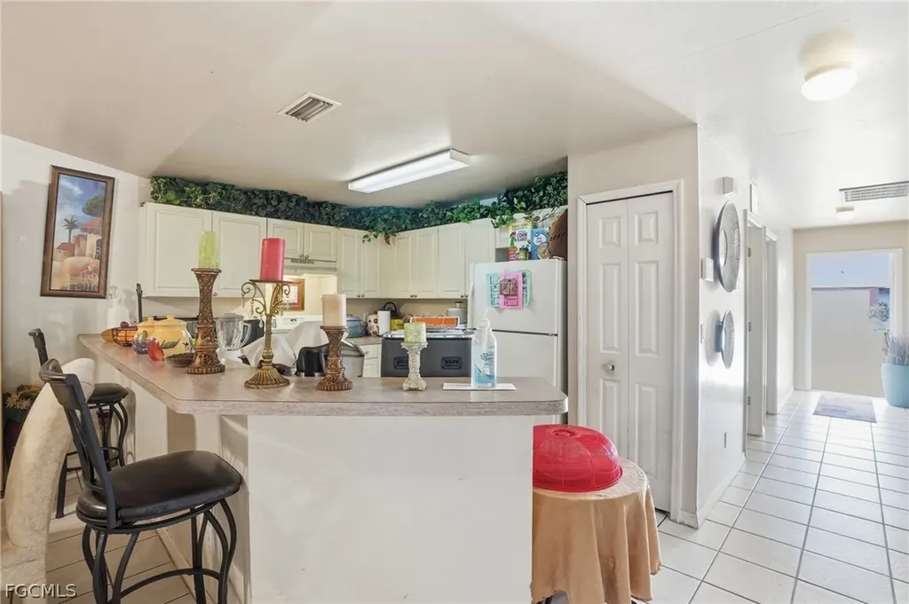 5234/5234 30th Street SW Lehigh Acres FL 33973