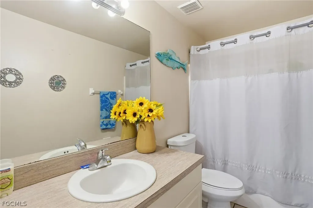 5234/5234 30th Street SW Lehigh Acres FL 33973