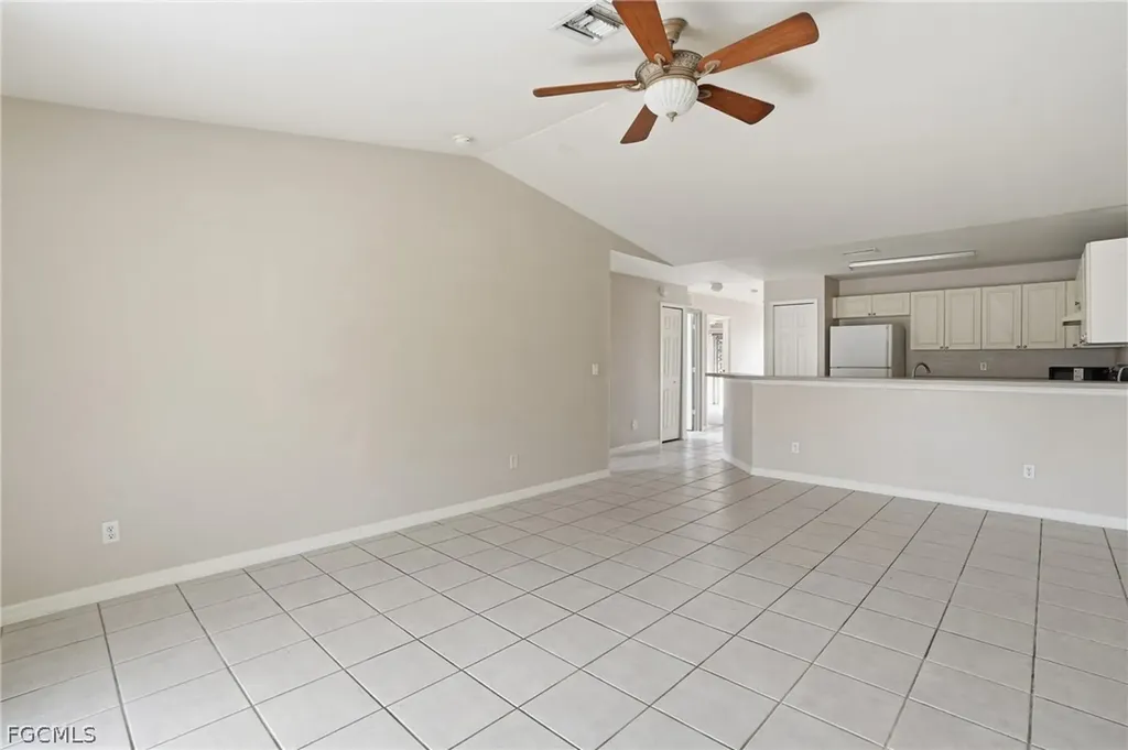 5234/5234 30th Street SW Lehigh Acres FL 33973