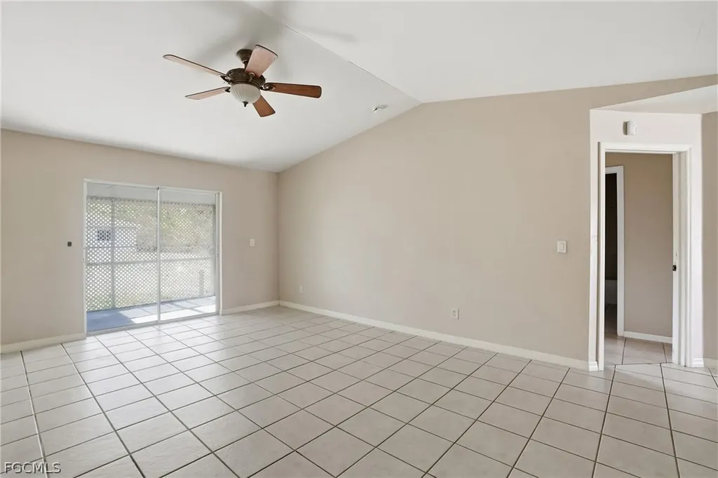 5234/5234 30th Street SW Lehigh Acres FL 33973
