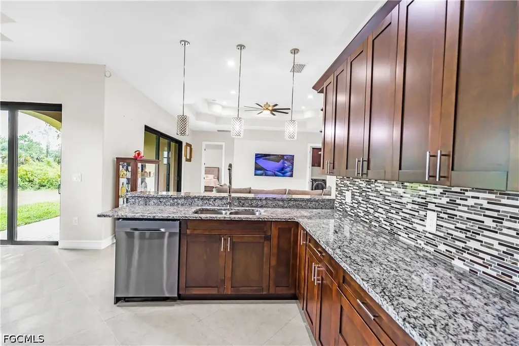 1105 James Avenue Lehigh Acres FL 33936