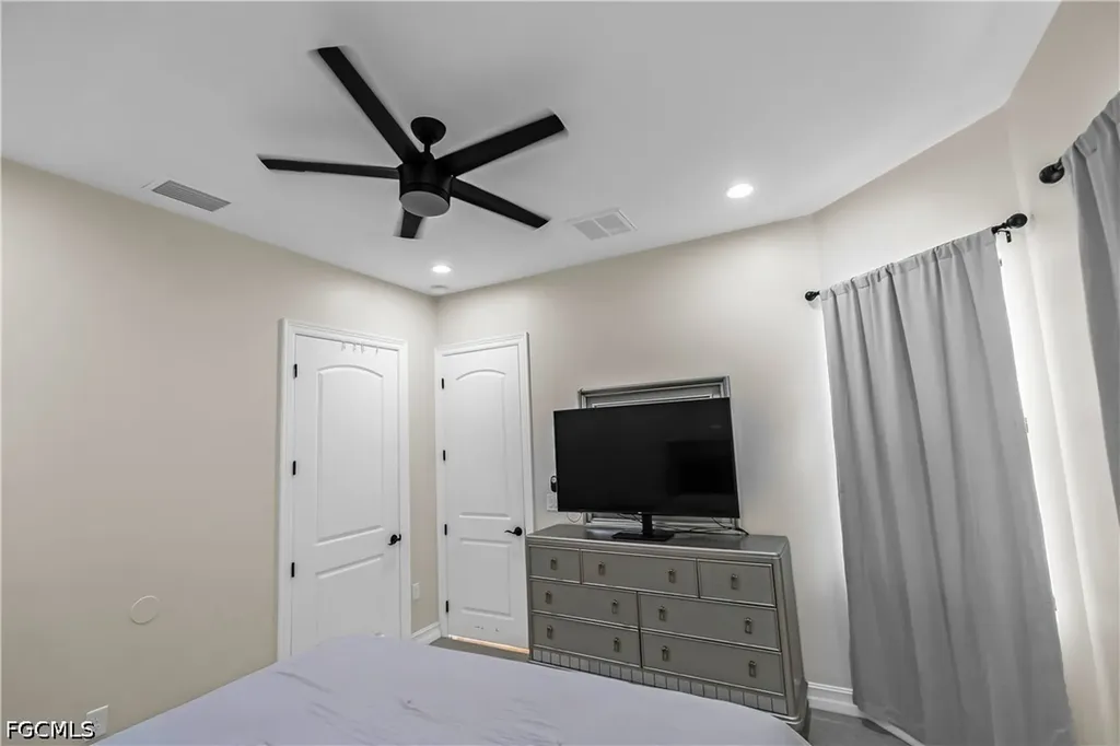 1105 James Avenue Lehigh Acres FL 33936