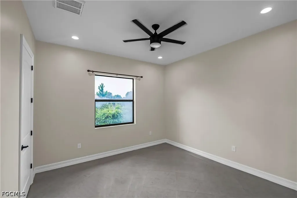 1105 James Avenue Lehigh Acres FL 33936