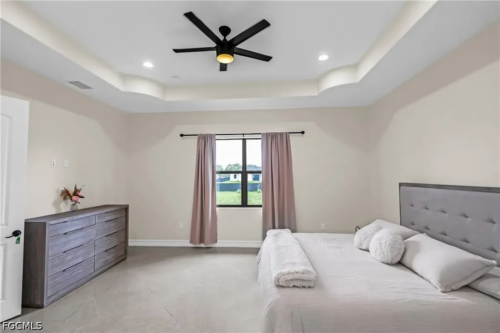 1105 James Avenue Lehigh Acres FL 33936