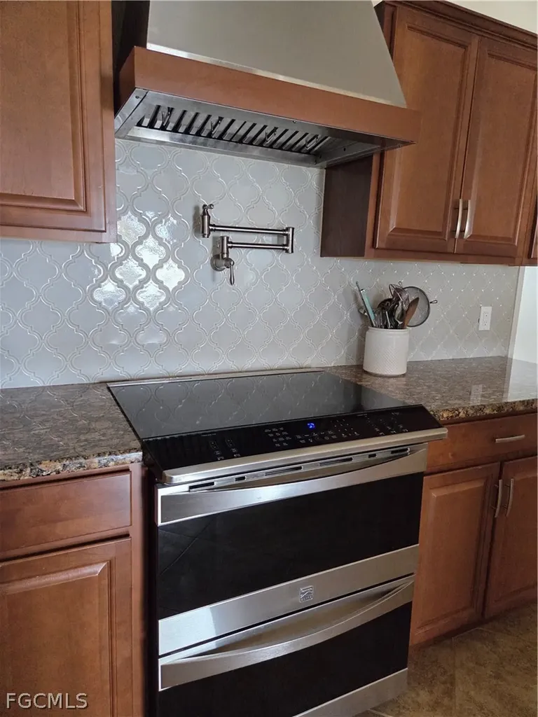 1050 NW 33rd Place Cape Coral FL 33993