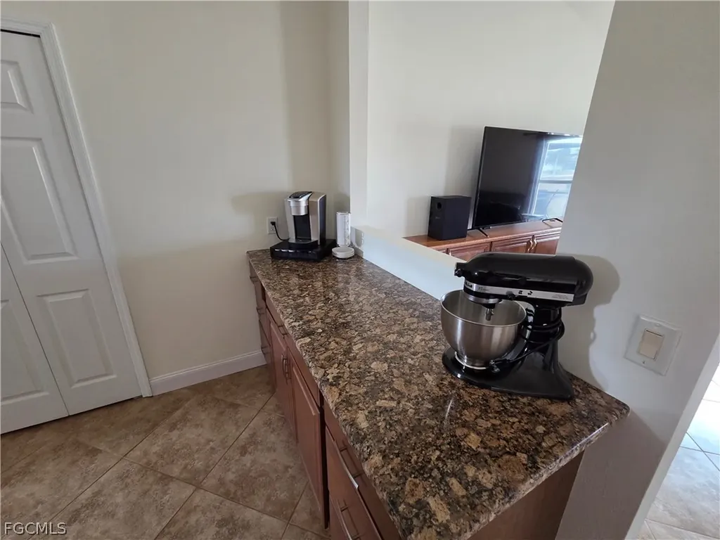 1050 NW 33rd Place Cape Coral FL 33993