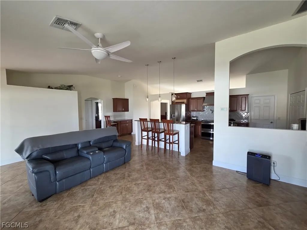 1050 NW 33rd Place Cape Coral FL 33993