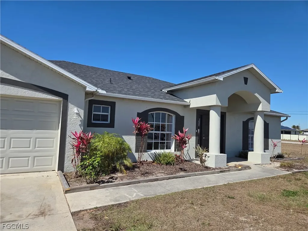 1050 NW 33rd Place Cape Coral FL 33993