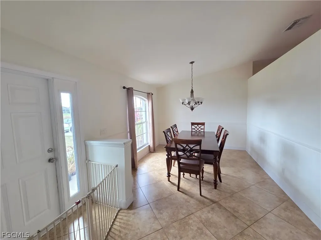 1050 NW 33rd Place Cape Coral FL 33993