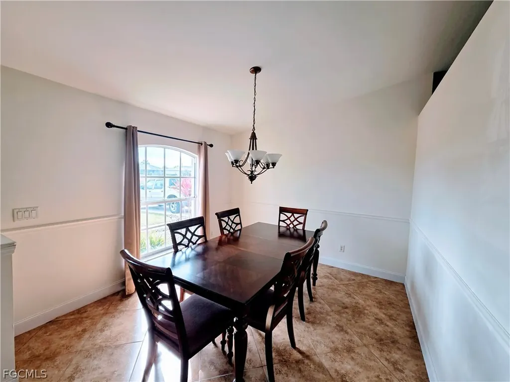 1050 NW 33rd Place Cape Coral FL 33993