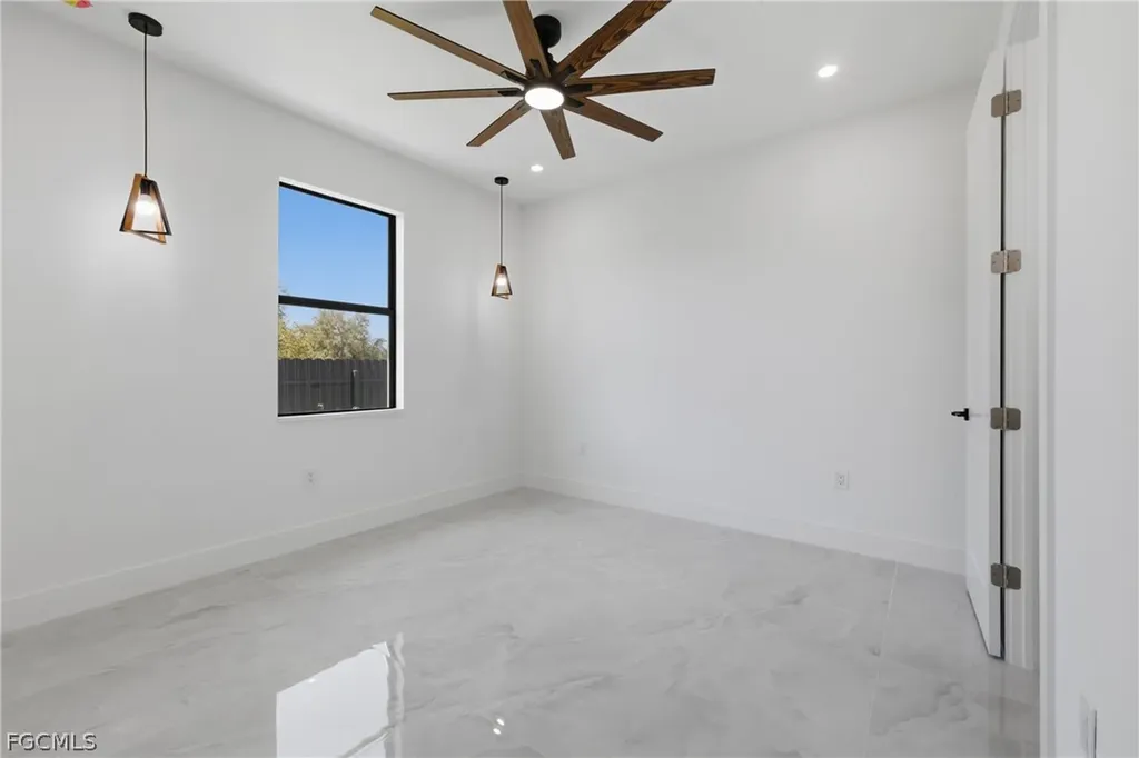 1301 SW 13th Street Cape Coral FL 33991