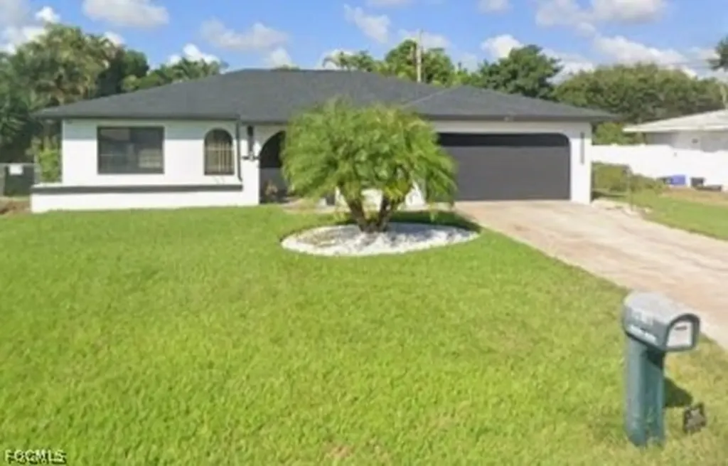3410 SE 11th Place Cape Coral FL 33904