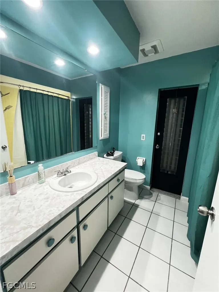3410 SE 11th Place Cape Coral FL 33904