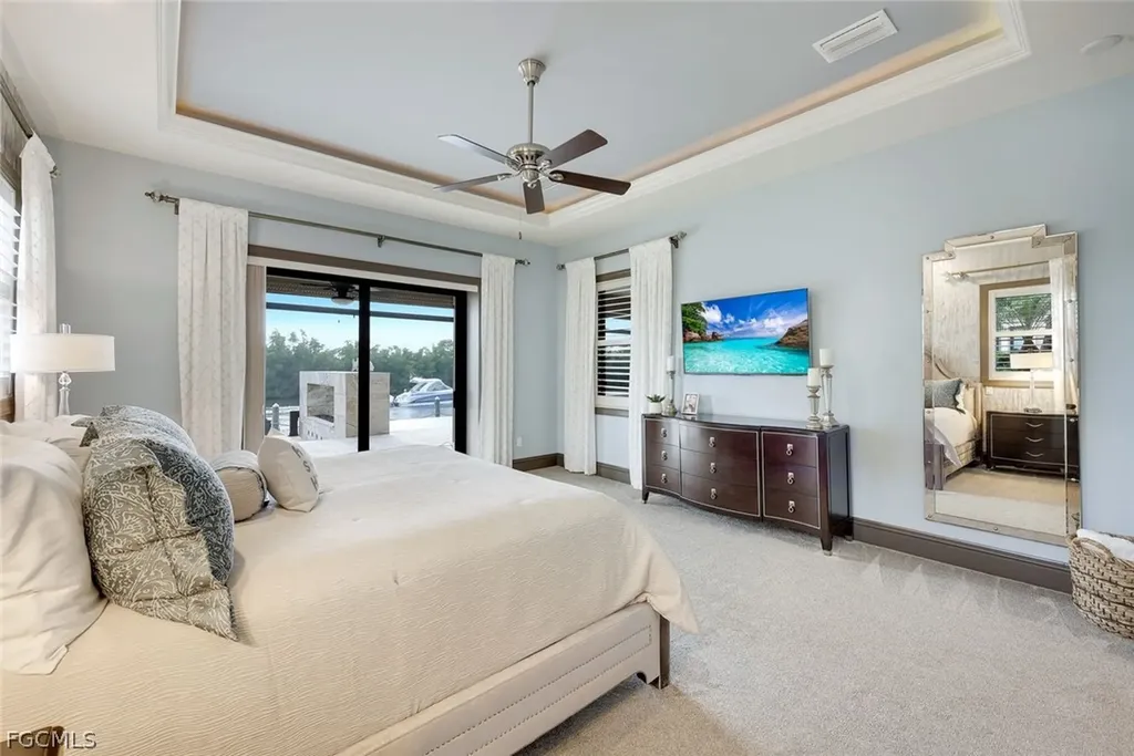 5703 Yardarm Court Cape Coral FL 33914
