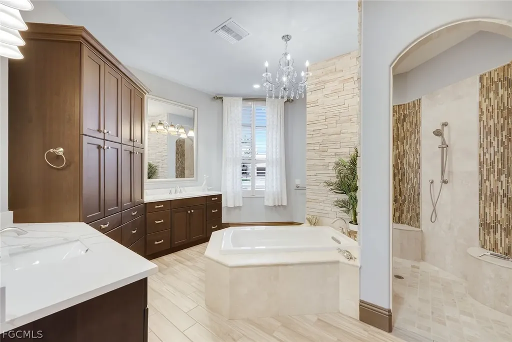 5703 Yardarm Court Cape Coral FL 33914
